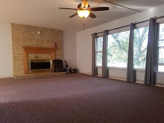 2nd image of 1600 Ruann Dr