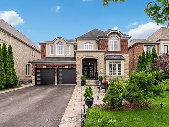2nd image of 176 Tigertail Cres