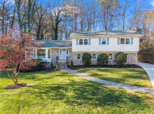 1106 Aurora Ct, Dunwoody, GA 30338