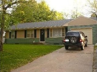 1613 Lee Ln, Pleasant Hill, MO 64080