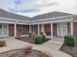 8323 Juanita Goins Ct, Louisville, KY 40228