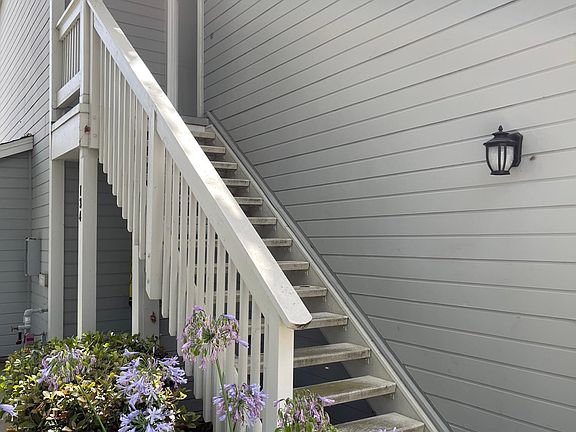 Upper end unit with private entrance