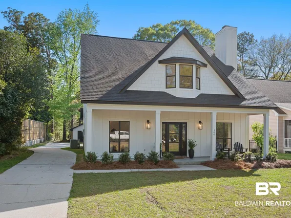 300 Volanta Ave, Fairhope, AL 36532