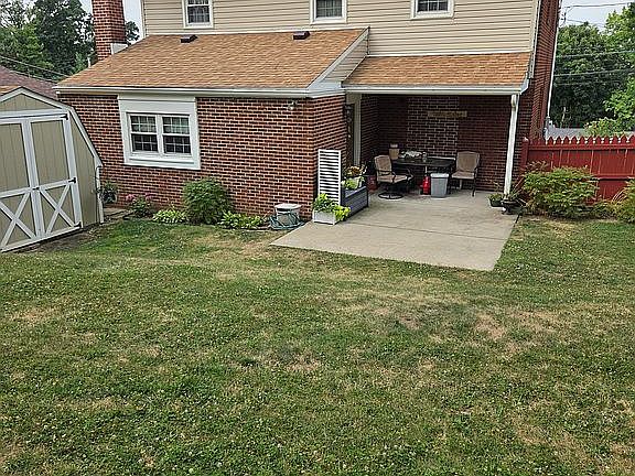 3rd image of 251 Old Clairton Rd