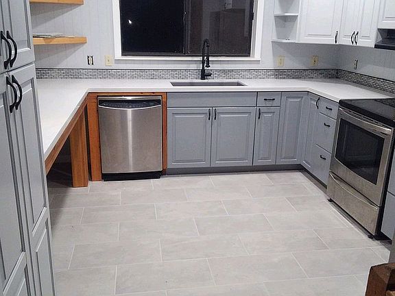 2nd image of 1209 SW 80th Ave