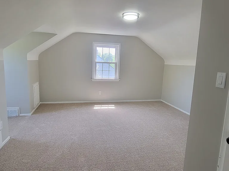 16772 Gerard Ave — Photo 13
