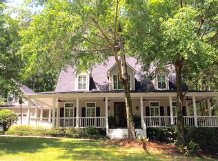 21935 Country Woods Dr, Fairhope, AL 36532