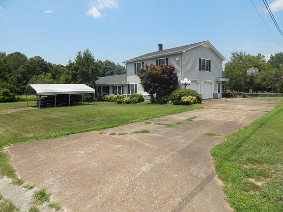 2nd image of 104 Prater Ln