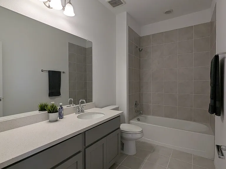 2257 Adena Springs Dr — Photo 24