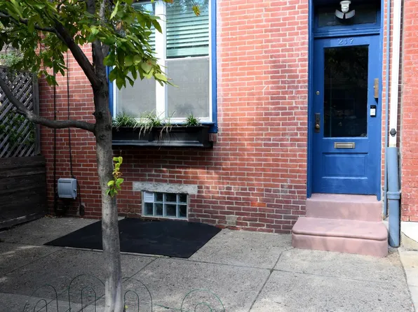 217 Fairmount Ave #1, Philadelphia, PA 19123