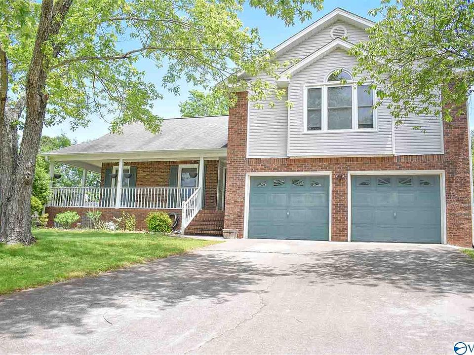 1st image of 128 Teal Park Ln