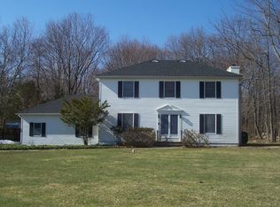 58 Medaugh Rd, Wantage, NJ 07461