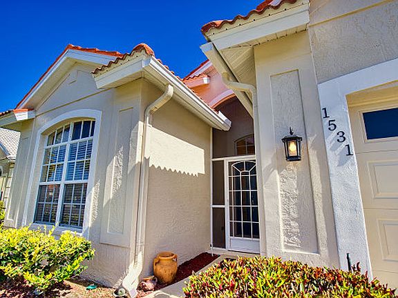 3rd image of 1531 San Ysidro Way