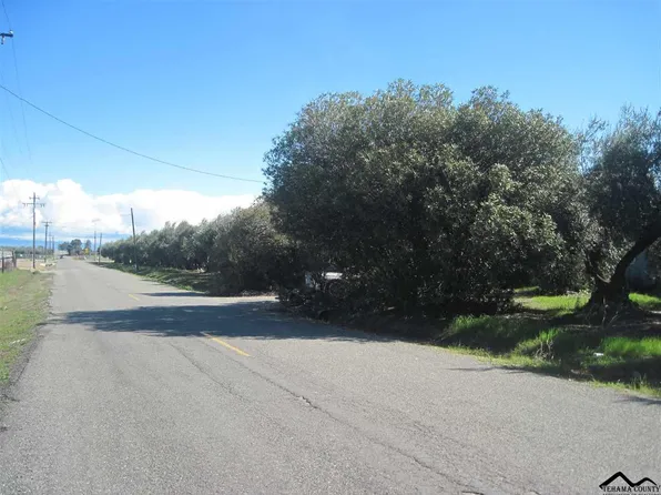 22209 Gallagher Ave, Corning, CA 96021