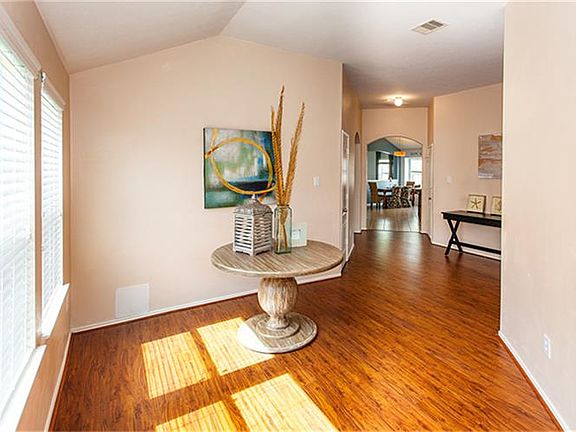 3rd image of 2549 Goldeneye Ln