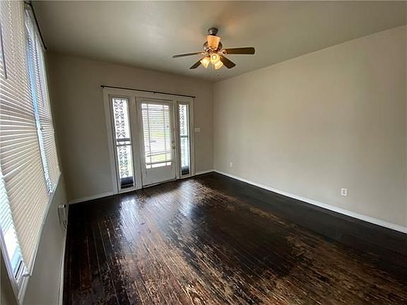 2nd image of 5418 Milne Blvd