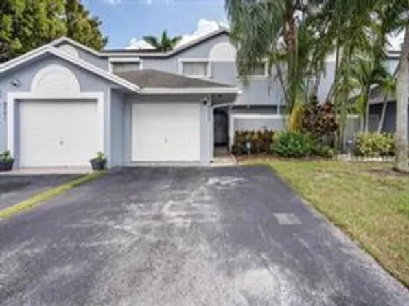 9703 SW 142nd Ct, Miami, FL 33186