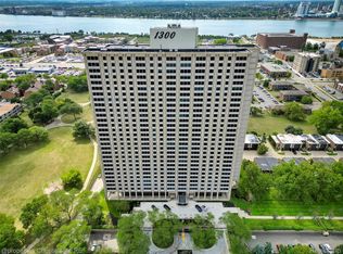1300 E Lafayette St APT 903, Detroit, MI 48207
