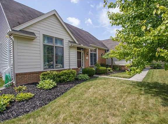 2nd image of 13521 Pinewood Ct