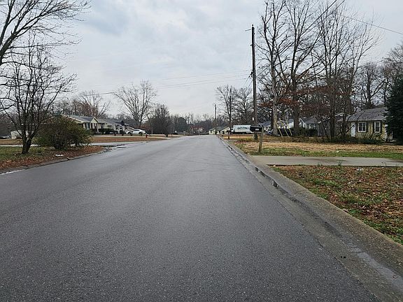 5th image of 1594 Bevard Rd