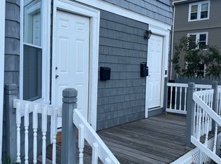 27 Rosebank Ave #1, Providence, RI 02908