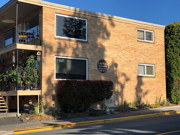 The Laurel Apartments on 5th Ave S