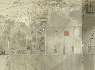 12400 Bradford Ave, Lucerne Valley, CA 92356