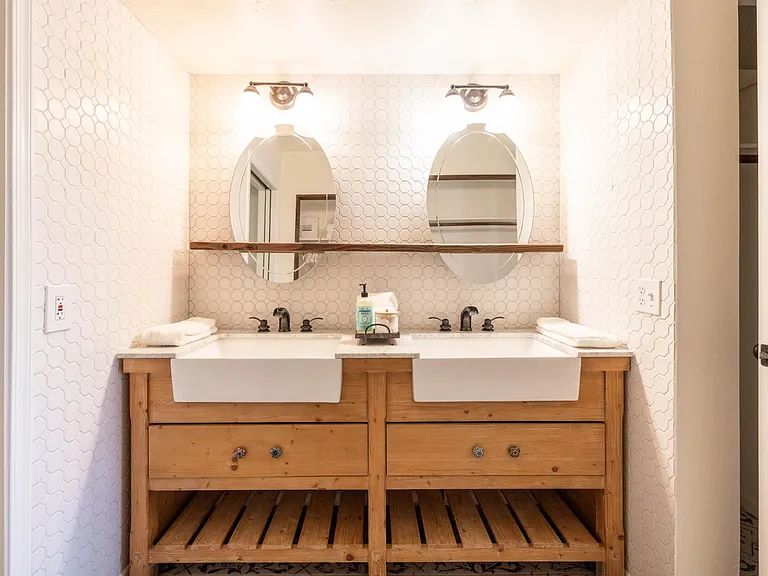 5402 E Windsor Ave #9 — Photo 30