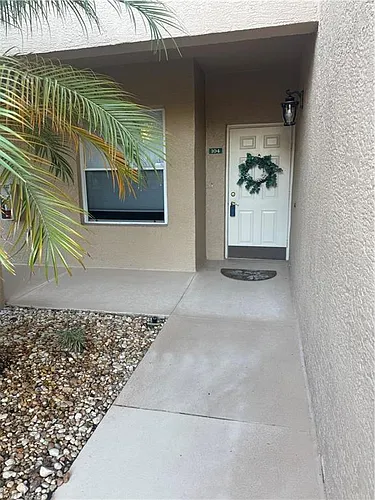 6670 Huntington Lakes Cir Photo 1