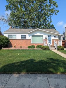 431 Deering St, Garden City, MI, 48135