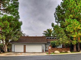 1241 Bennington Dr, Santa Ana, CA 92705