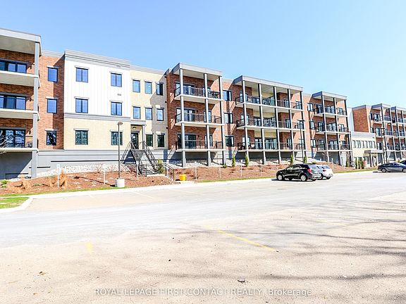 3rd image of 121 Mary St #210