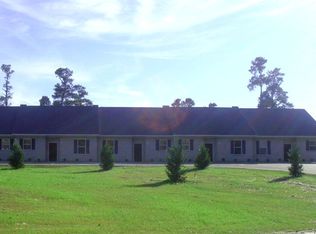 1357 Davenport Dr, Manning, SC 29102