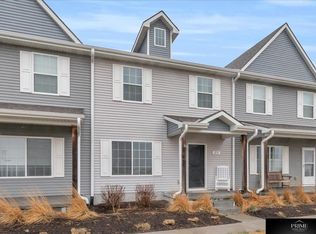 2214 N Aaron Way, Fremont, NE 68025