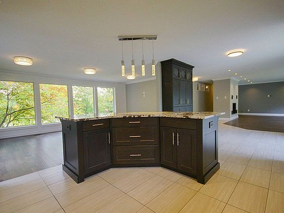5th image of 430 New Dundee Rd
