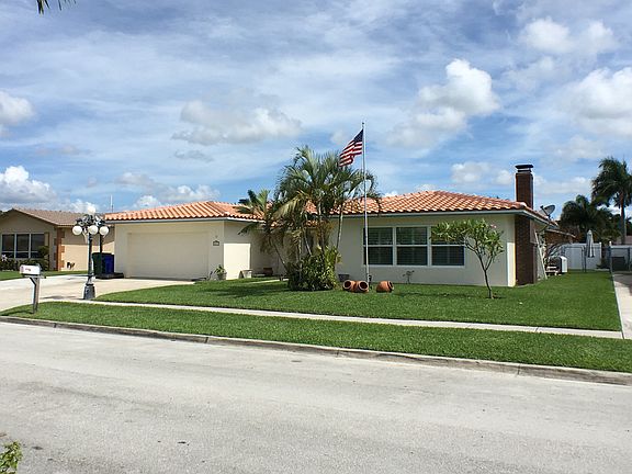 3rd image of 6741 NW 22nd Ct