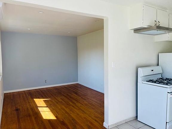4th image of 968 Tularosa Dr #6