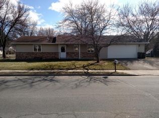 321 Franklin Ave E, Delano, MN 55328