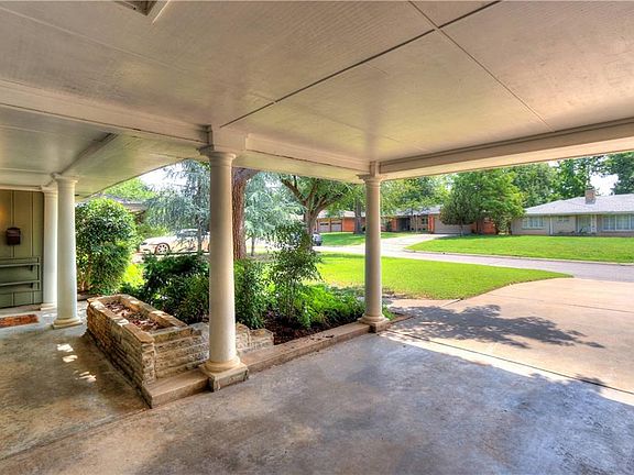 4th image of 1731 Westminster Pl