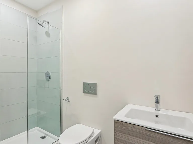 1937 Dorchester Ave #204 — Photo 7