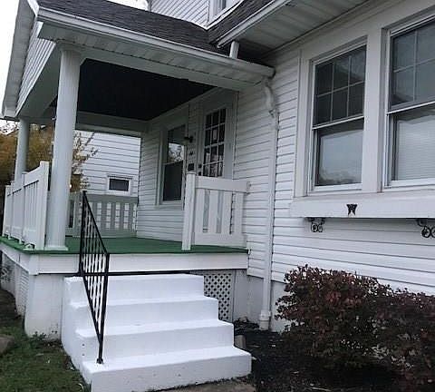 2nd image of 44 S Delmar Ave