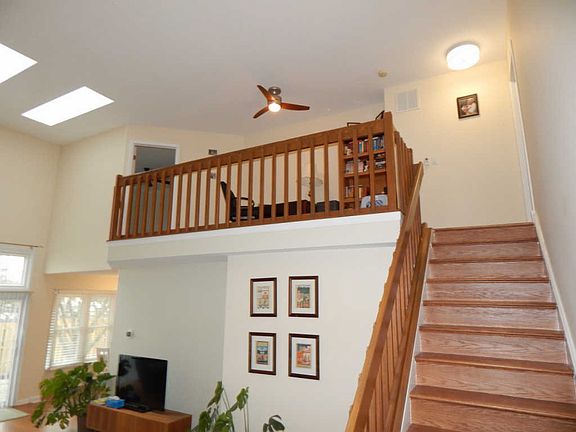 4th image of 4806 Prestwick Pl