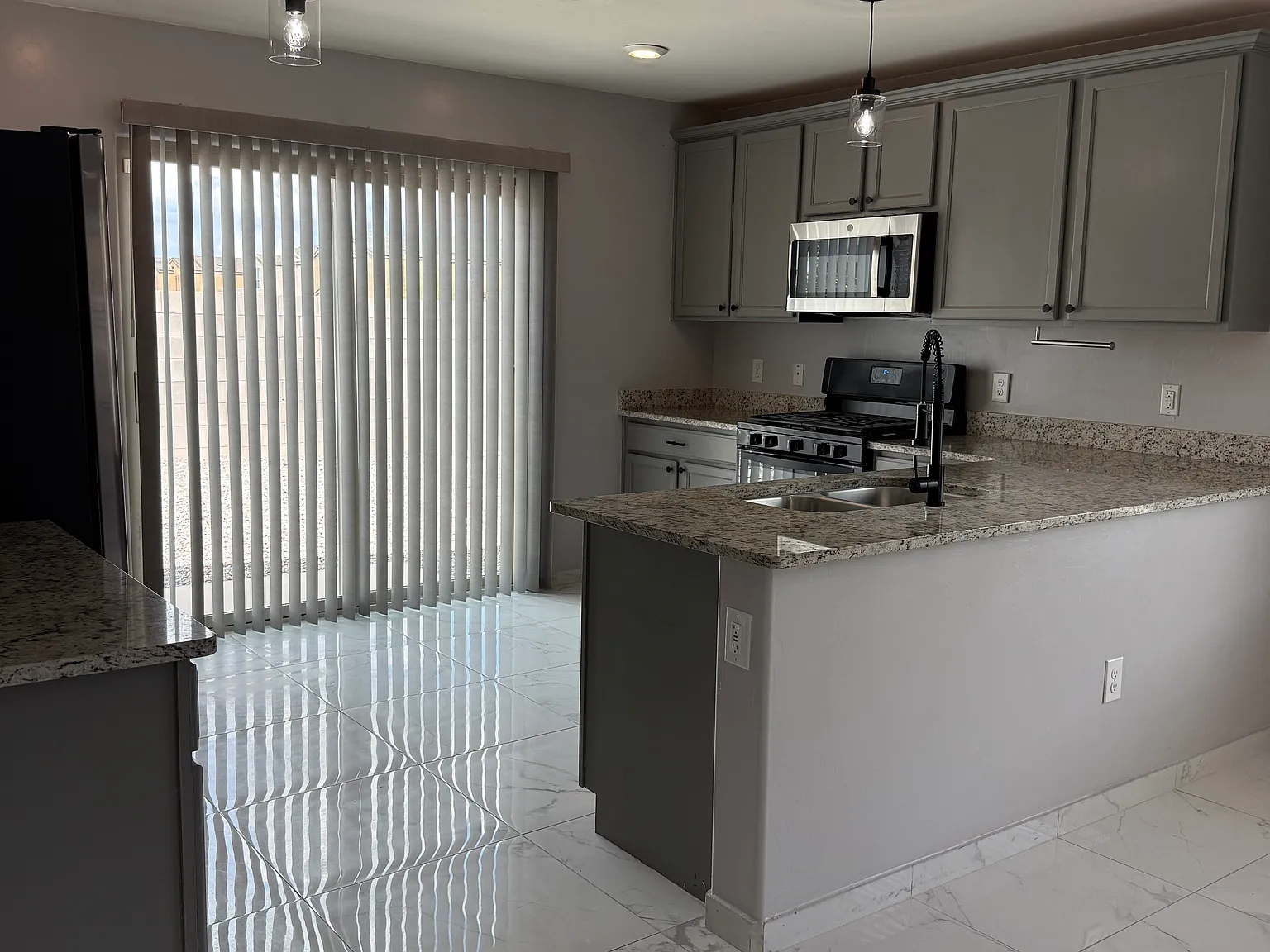 5974 S Tappen Dr — Photo 3
