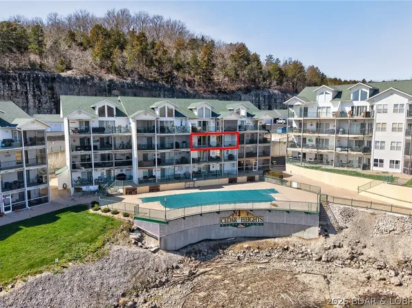 364 Cedar Heights Dr #3B, Camdenton, MO 65020