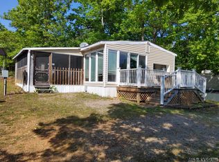 335 Allegheny Dr, Bracey, VA 23919