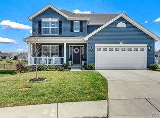 320 Race Horse Ln, Wentzville, MO 63385