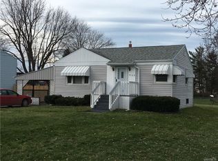 5162 Bradford St, Hamburg, NY 14075