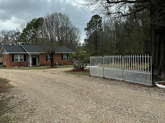 2nd image of 44 Kemp Rd