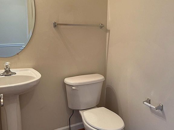 5th image of 6930 Westlawn Dr