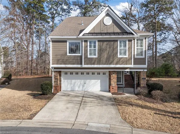 5437 Nature Ln, Virginia Beach, VA 23455